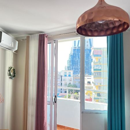 Sunlit House City Center Тирана Екстер'єр фото